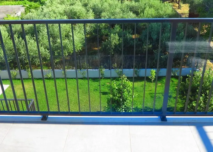 Апартаменти Casari &