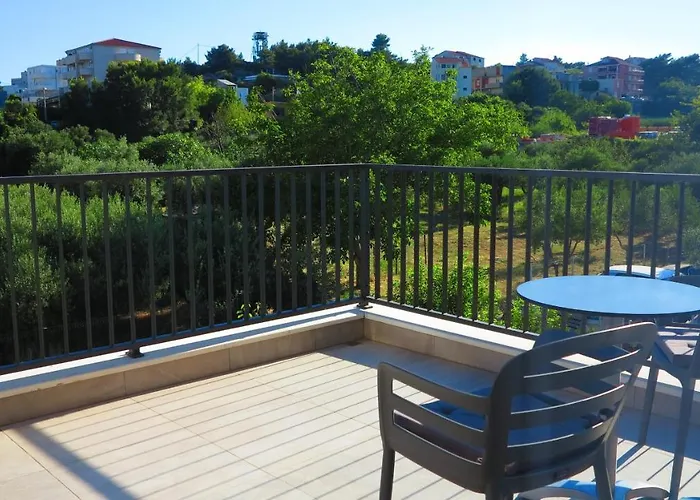 Casari & * Спліт