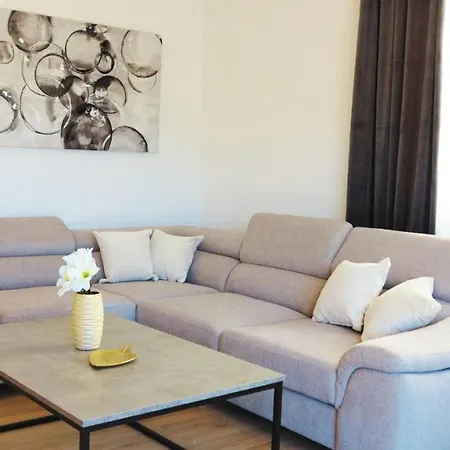 Casari & Apartament *