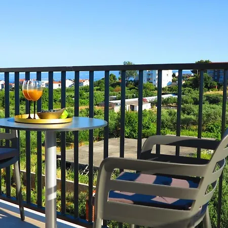 Casari & Apartament
